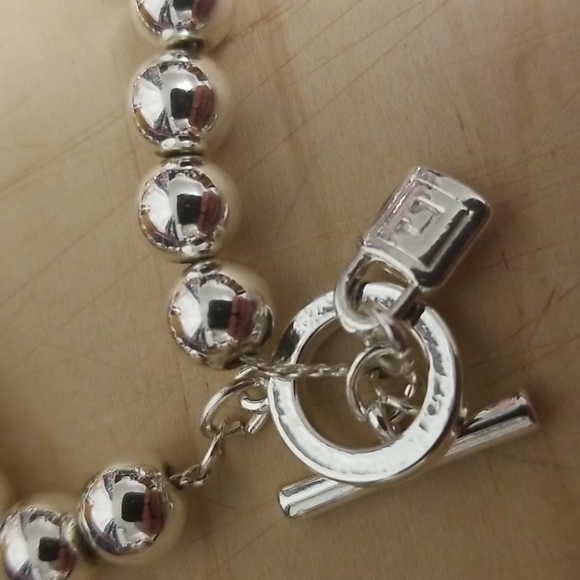 Silver Ball Necklace Bracelet Stud Earrings Set - Picture 4 of 11